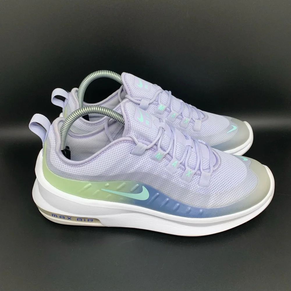 Nike Air Max Axis Prem Oxygen Running Shoes
Women’s Sz 8.5